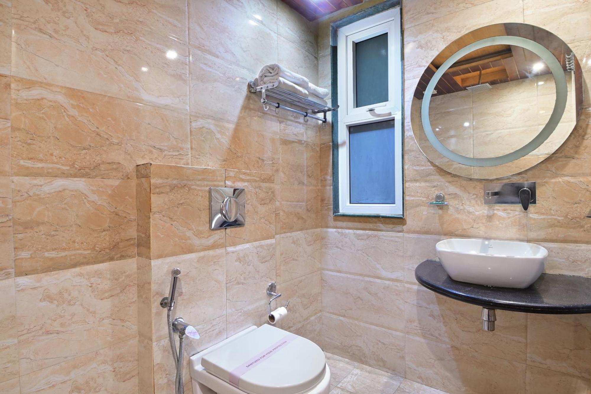 Hotel Hari Piorko Grand - 2 Min From New Delhi Railway Station 외부 사진