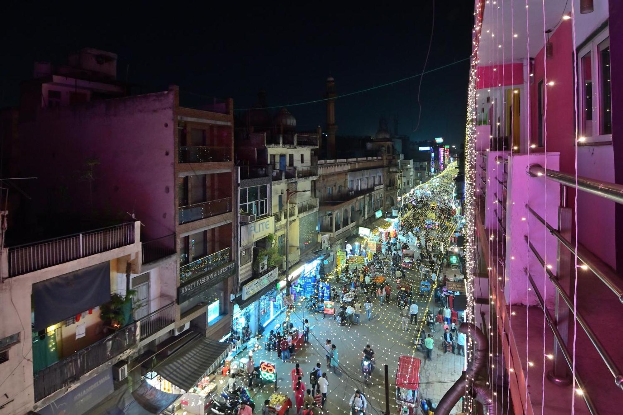 Hotel Hari Piorko Grand - 2 Min From New Delhi Railway Station 외부 사진