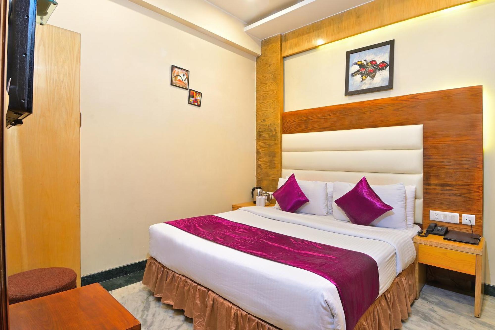 Hotel Hari Piorko Grand - 2 Min From New Delhi Railway Station 외부 사진